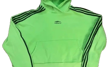 Raspberry Hills | Shop Raspberry Hills Clothing | Get 30% Off