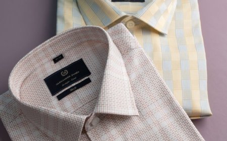 Why Egyptian Cotton Fabric for Shirts Remains the Gold Standard in Men’s Wardrobes