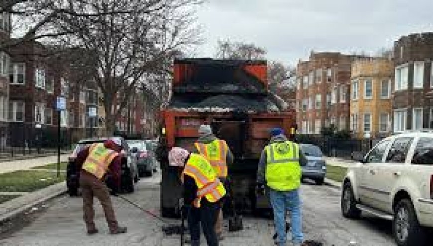 Predictive Pothole Reporting Apps: How a Mobile App Development Company in Chicago Is Helping CDOT Fix Streets Faster