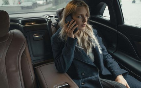 Escape the Ordinary: Upgrade to a Luxury Chauffeur for Your Next Trip