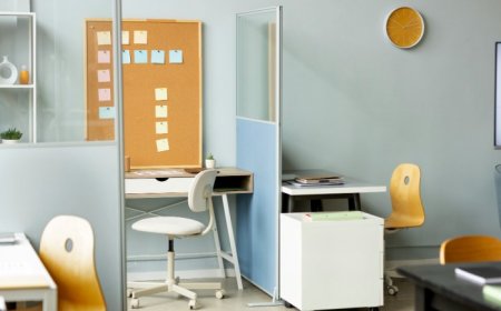 Maximize Office Productivity with Modern Cubicles for Every Workspace