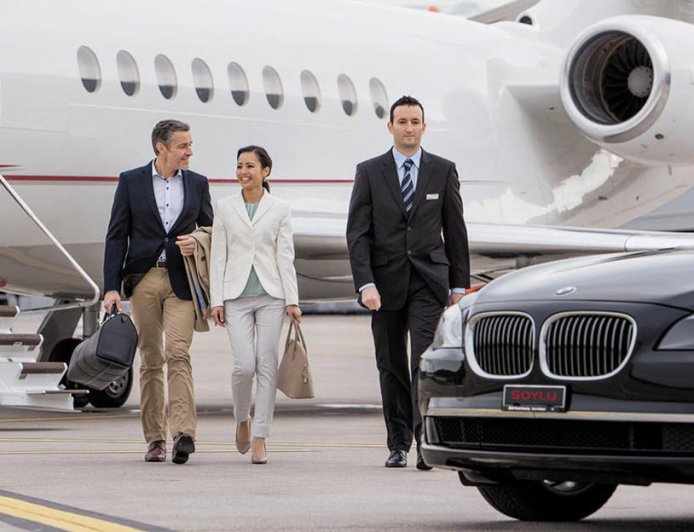 Seamless Travel with Airport Transfers in Saint-Jerome